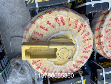 DX225挖掘机引导轮