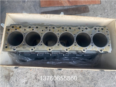 6BG1发动机缸体